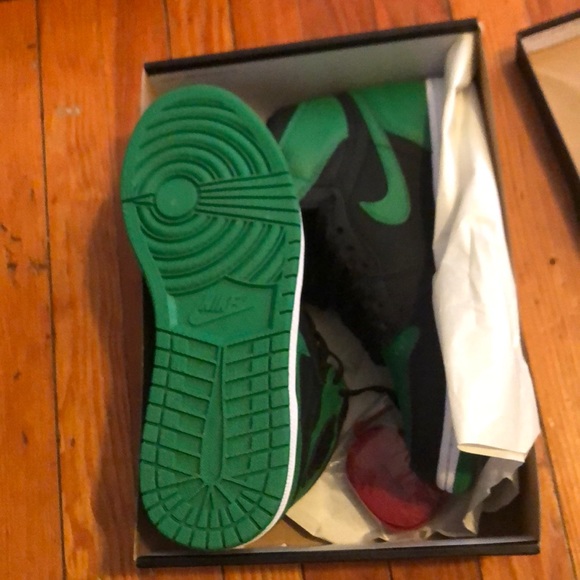 Air Jordan 1s